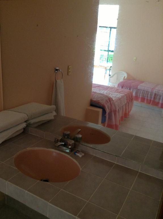 Hotel Tecozautla Kültér fotó